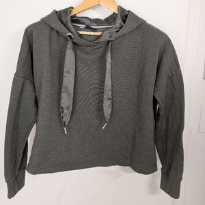 ONLY FOREST GREEN HOODIE SIZE MEDIUM